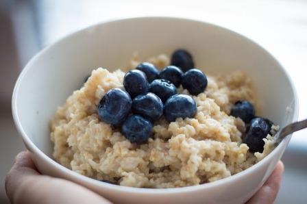 Eat oats for breakfast for weight loss